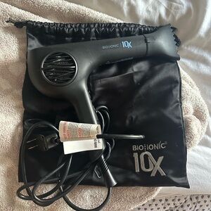 Bio Ionic 10X Ultralight Speed Dryer